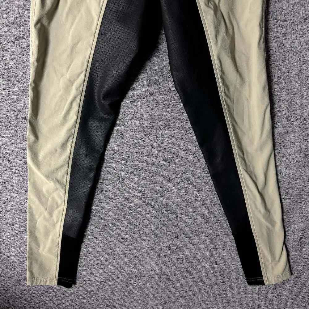 Kerrits Women's Size Medium Pull On Seated Skinny Leg Equestrian Pants